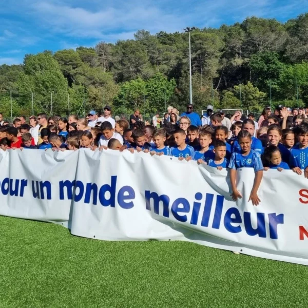 Une journée mémorable de solidarité et de sport au stade de la Valmasque