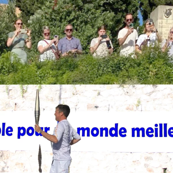 Arrivée de la Flamme Olympique à Villefranche-sur-Mer